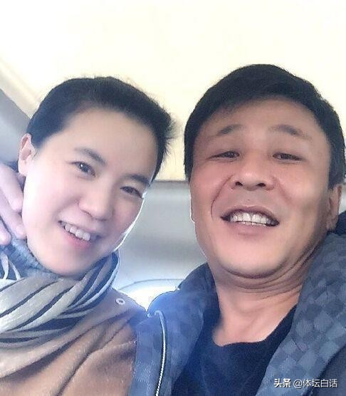 举重男子冠军获得房产_举重金牌2021男子_举重冠军2021男子