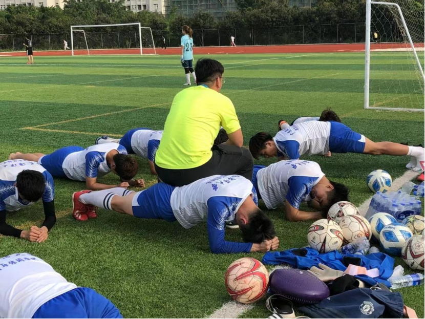 足球冠军文案_足球冠军排行榜_这次的足球冠军
