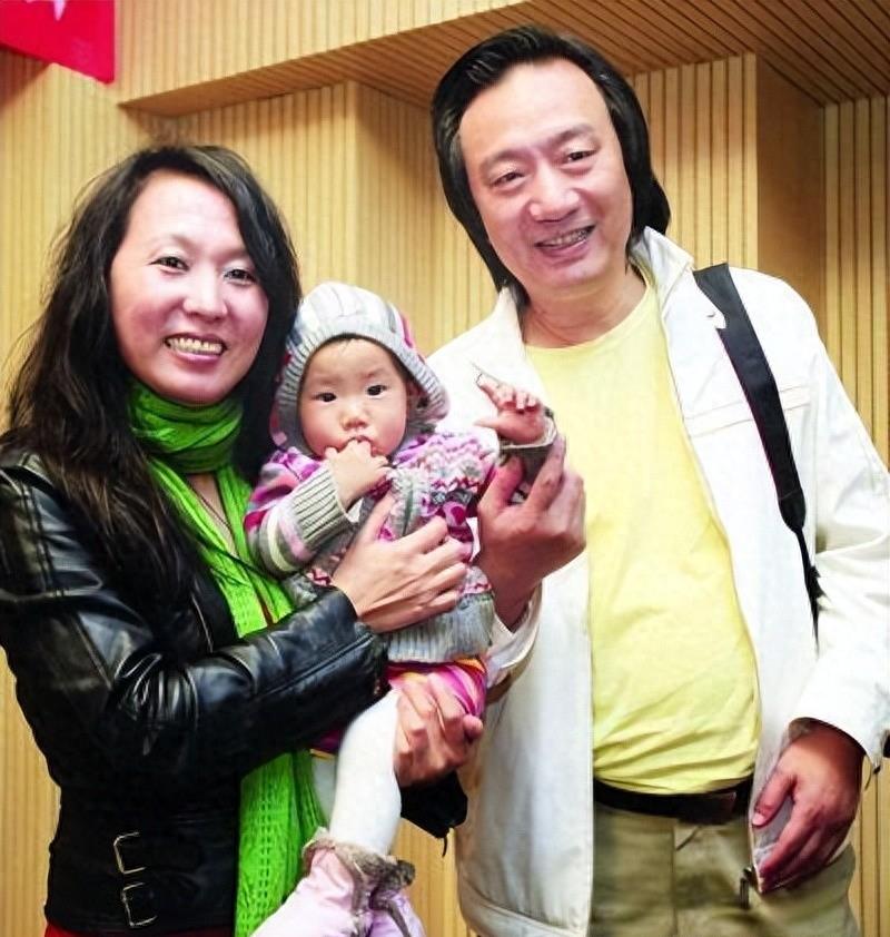 足球冠军王_足球冠军王丽思_足球冠军王霜
