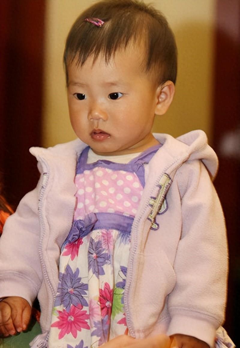 足球冠军王霜_足球冠军王丽思_足球冠军王