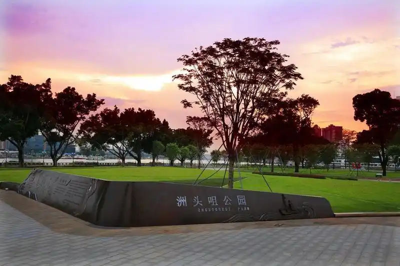 房港公寓是做什么的_港务区运动公园健身房_西安晚报港务区新寺