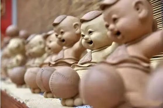 足球的起源历史_足球起源历史人物封面制作_足球的历史和足球的起源