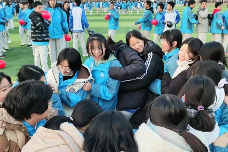 篮球接力游戏视频_篮球接力怎么玩_篮球接力体育游戏规则