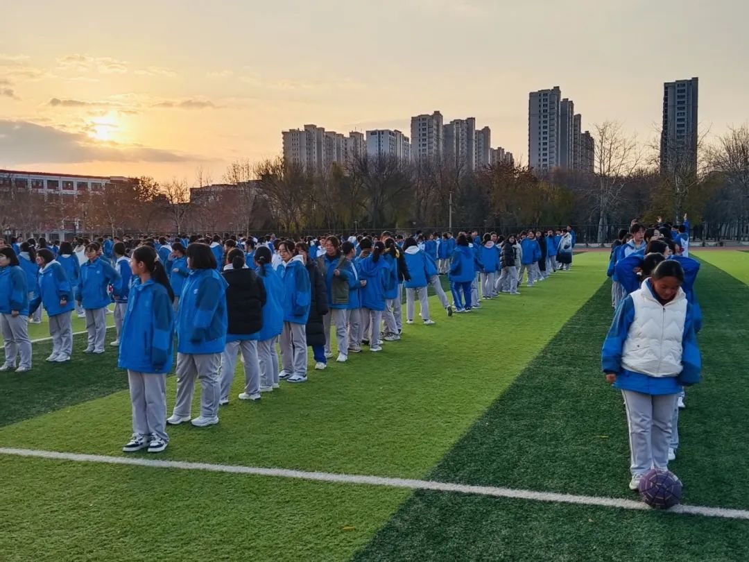 篮球接力怎么玩_篮球接力游戏视频_篮球接力体育游戏规则