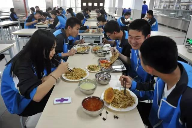 营养餐膳食委员会_营养餐卫生管理制度_卫计委营养餐