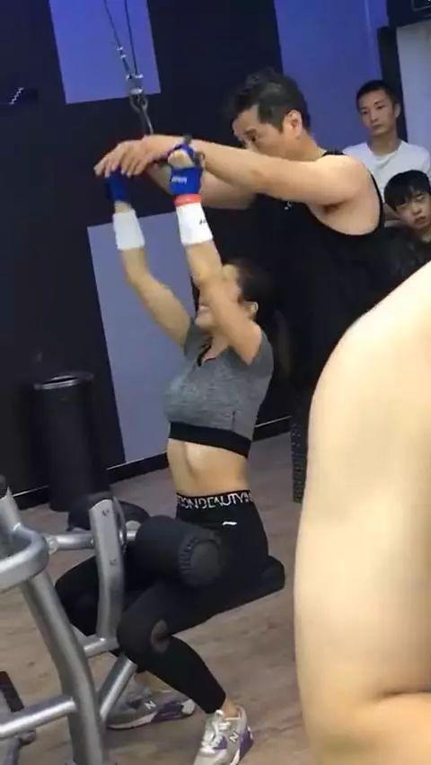 健身房私教套餐价格表_新塘私教健身房_健身房私教价格表图片大全
