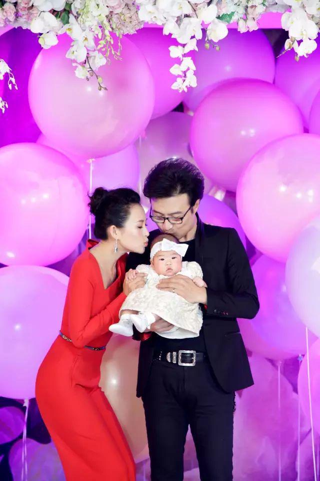 章子怡游泳健身_章子怡健身吗_明星健身章子怡