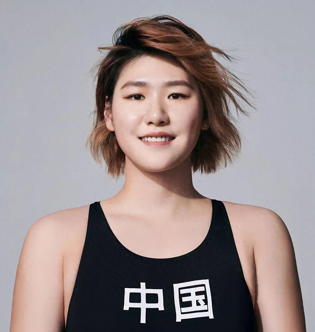 世界游泳最快女子冠军_游泳女子冠军世界排名_游泳女子冠军世界是谁