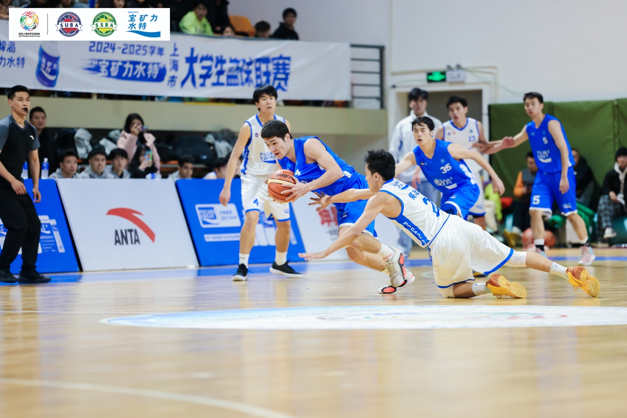 篮球棒教练历史简介_棒球教练励志视频_历史最棒的篮球教练