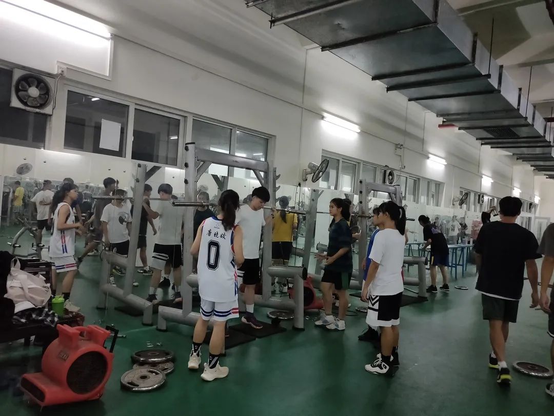大运会女篮赛程_大运会女篮球赛冠军是谁_大运冠军球赛女篮会是什么比赛