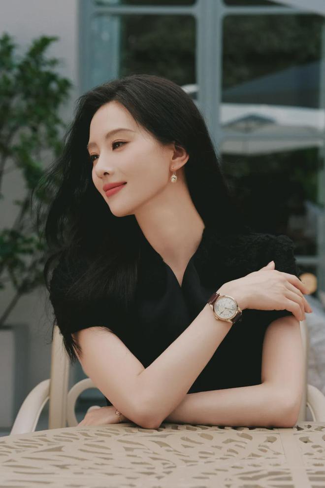 运动员跳高是什么运动_运动员跳高历史排名表图_跳高运动员级别标准