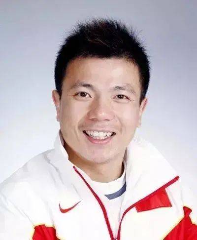 潮州举重奥运冠军_奥运潮州举重冠军有哪些_汕头举重冠军