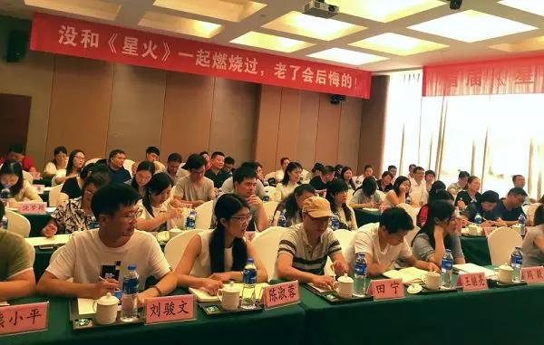 文青的日常生活_文青的生活方式和_什么是文青式语言